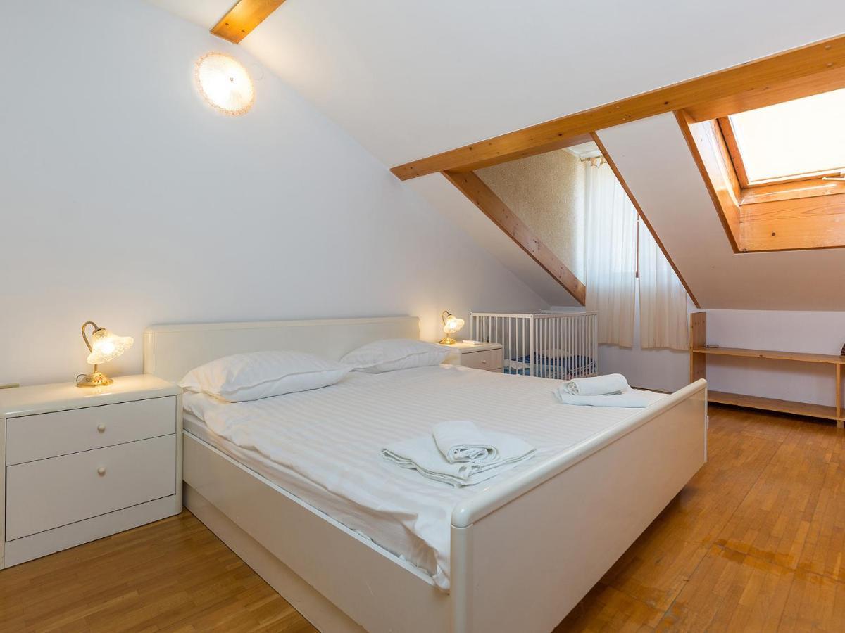 Apartment Carela 2bdr By Irundo